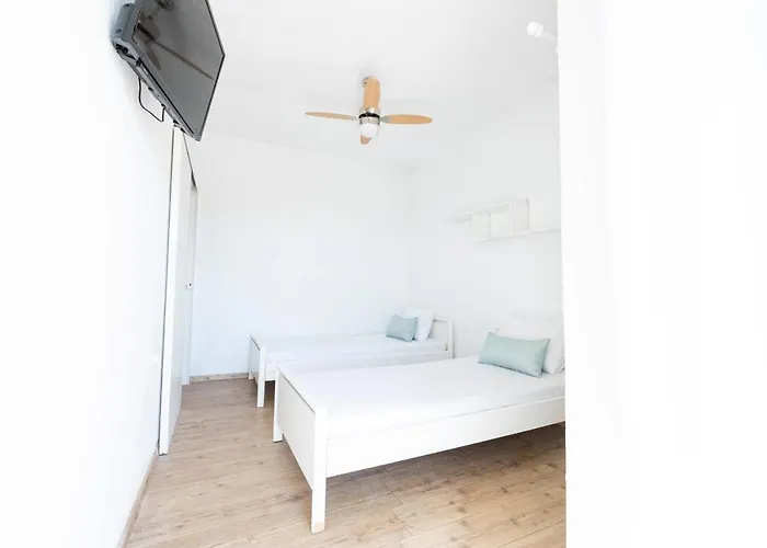 Del Greco Kalyves Polygyrou